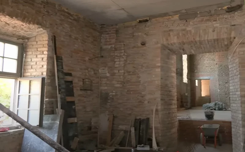 Стеклянный лифт и внутренний дворик. Когда завершат реконструкцию пивзавода в Гродно