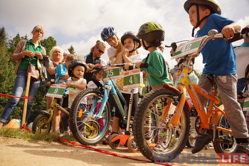 Крути педали за призы! Что получат победители веломарафона «Суседзi»