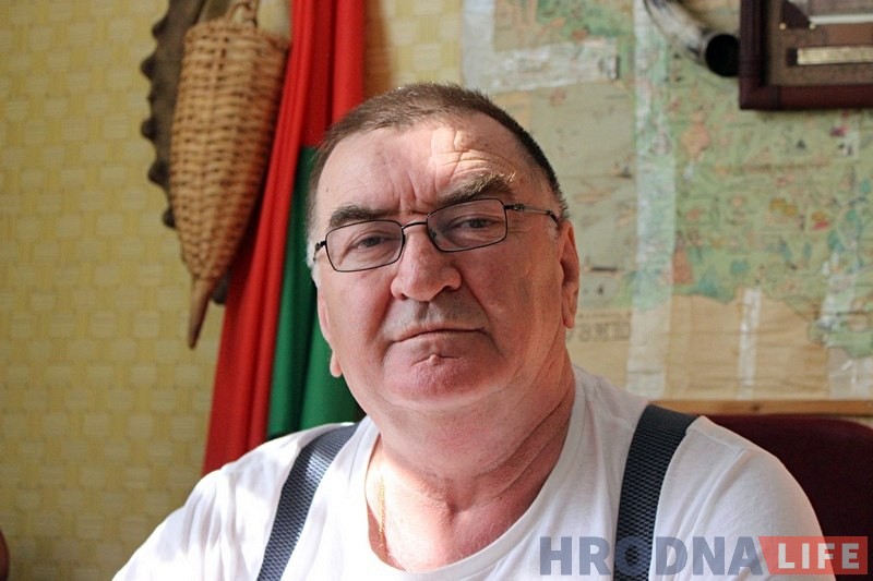 "Иногда сам иду в цех делать хачапури". Грузин открыл в Гродно пекарню и стал уважаемым человеком