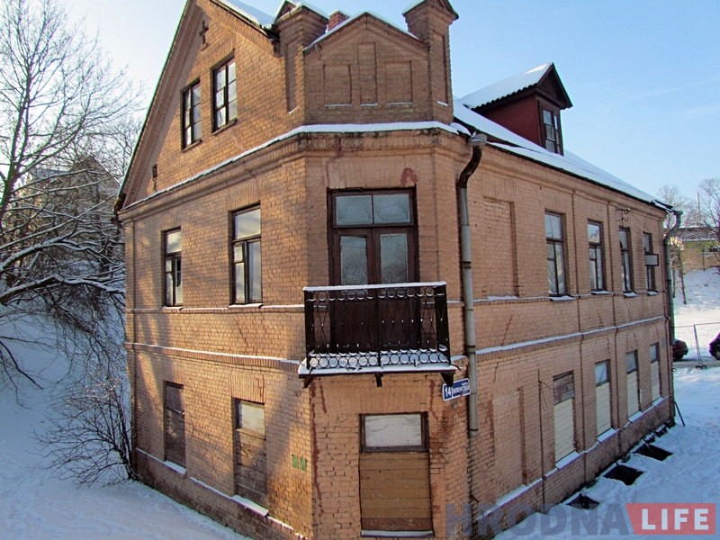 Заброшенное здание на Виленской начнут реконструировать Заброшенное здание на Виленской начнут реконструировать