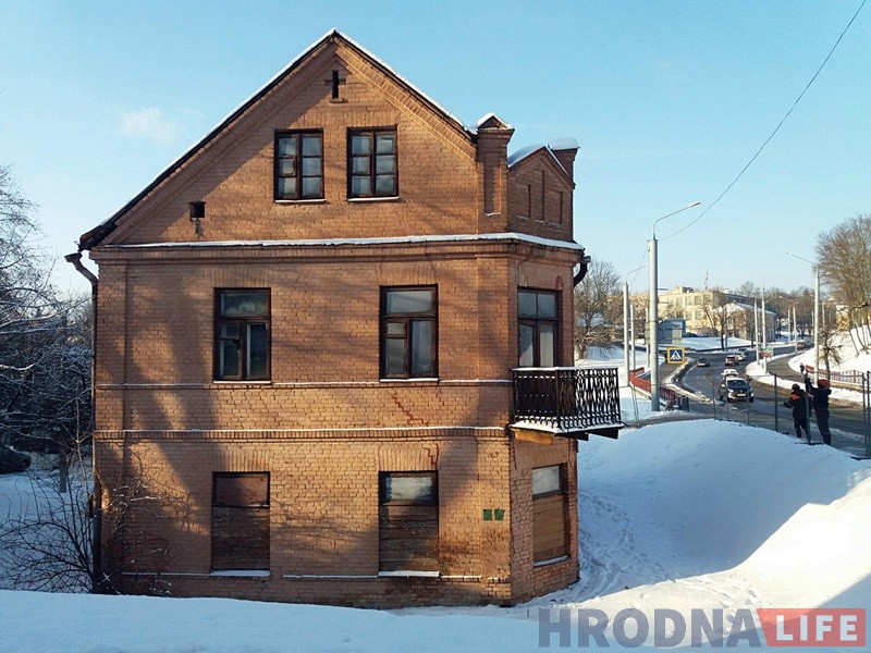 Заброшенное здание на Виленской начнут реконструировать Заброшенное здание на Виленской начнут реконструировать