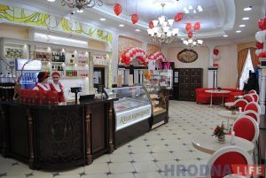 Коктейли со вкусом меда появились в баре "Гудини" в Гродно