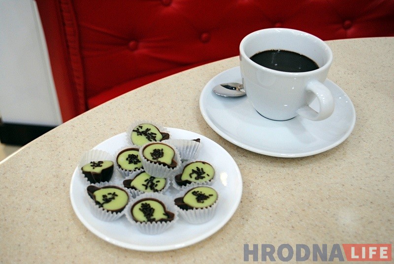 В центре Гродно открылся фирменный магазин и шоколадный бар "Коммунарка" В центре Гродно открылся фирменный магазин и шоколадный бар "Коммунарка"