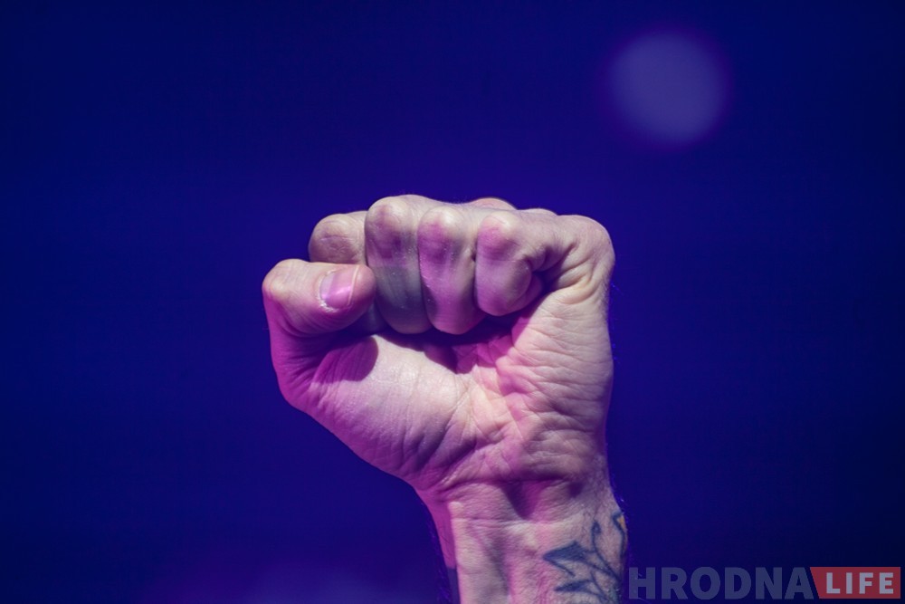 "Мы вернулись надолго". Brutto выступили в гродненском Ледовом "Мы вернулись надолго". Brutto выступили в гродненском Ледовом