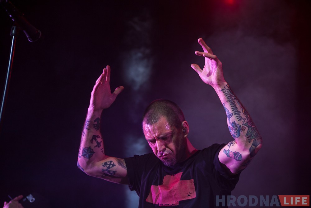 "Мы вернулись надолго". Brutto выступили в гродненском Ледовом "Мы вернулись надолго". Brutto выступили в гродненском Ледовом