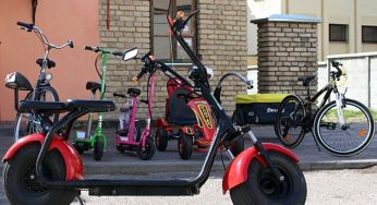 В Гродно появился новый велопрокат с электросамокатами