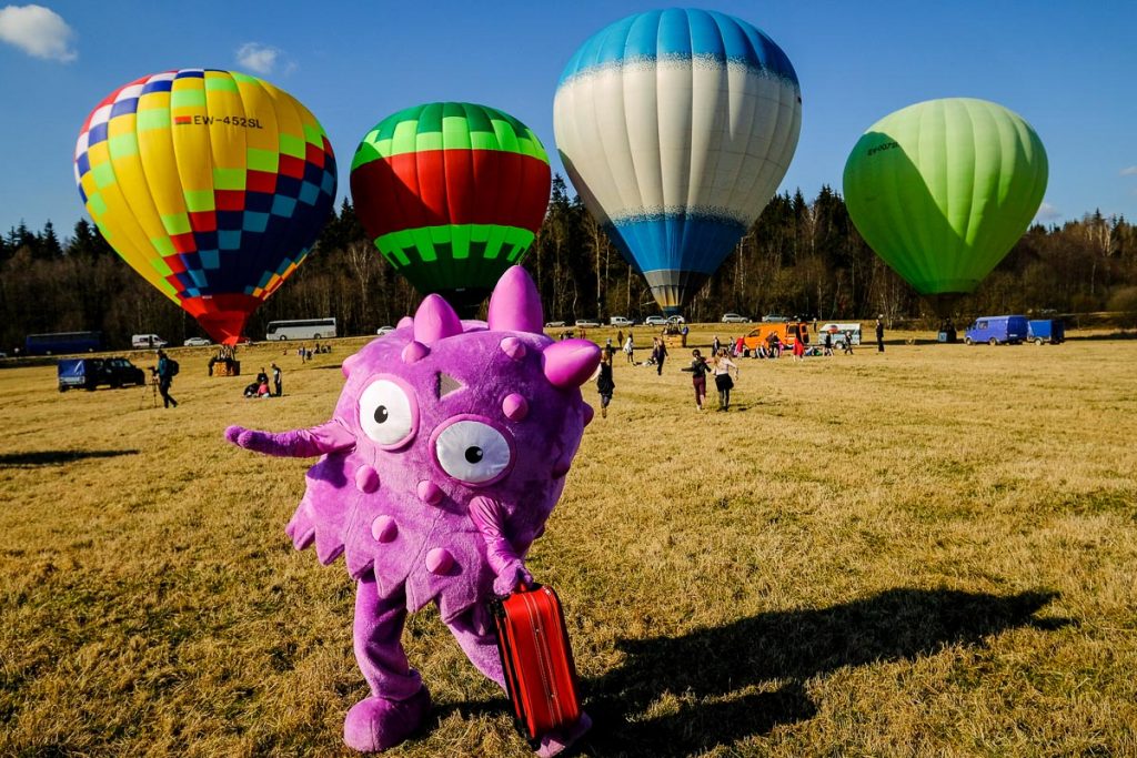 Бонстики заинтриговали белорусских детей и улетели из Беларуси