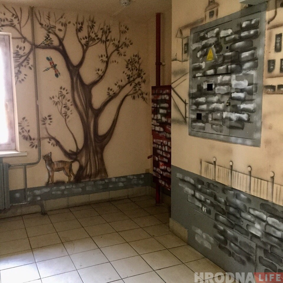 На Победы появился подъезд, который радует глаз На Победы появился подъезд, который радует глаз