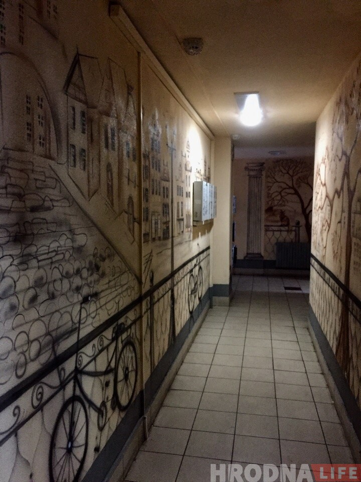 На Победы появился подъезд, который радует глаз На Победы появился подъезд, который радует глаз