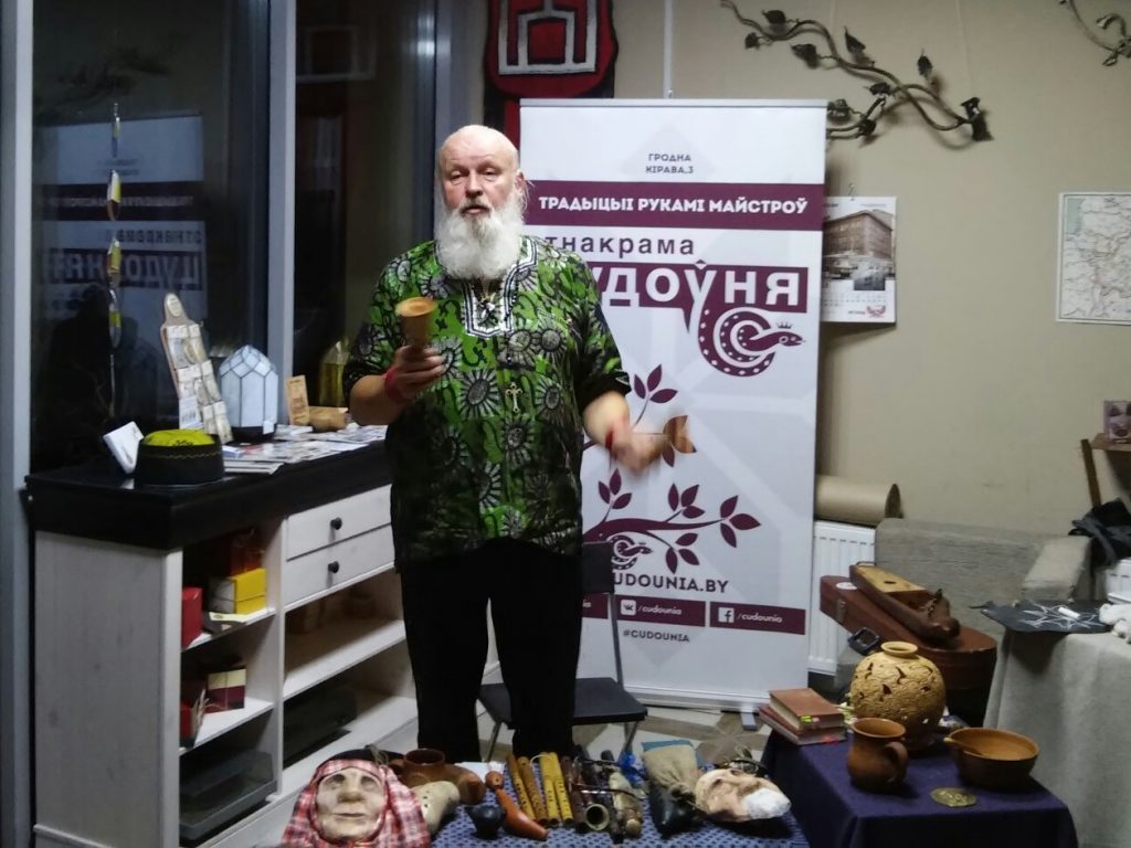 Деды, или как восстановить связь с родом. Разговор с Иваном Кирчуком