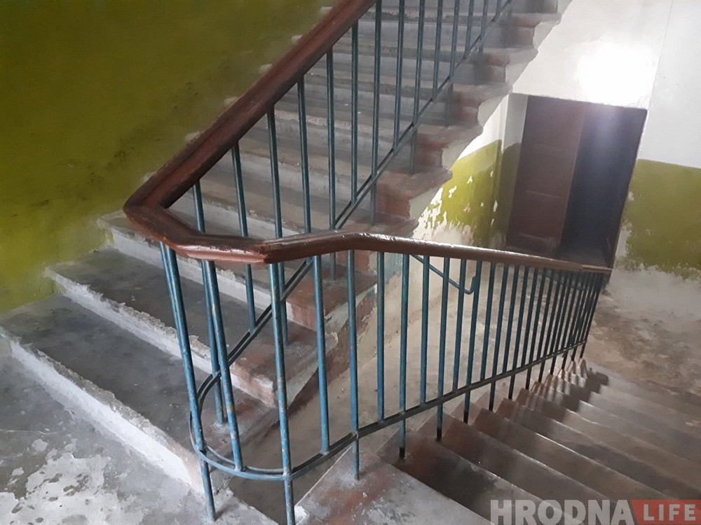 В доме на Советской висит объявление, которое не снимают уже 45 лет В доме на Советской висит объявление, которое не снимают уже 45 лет