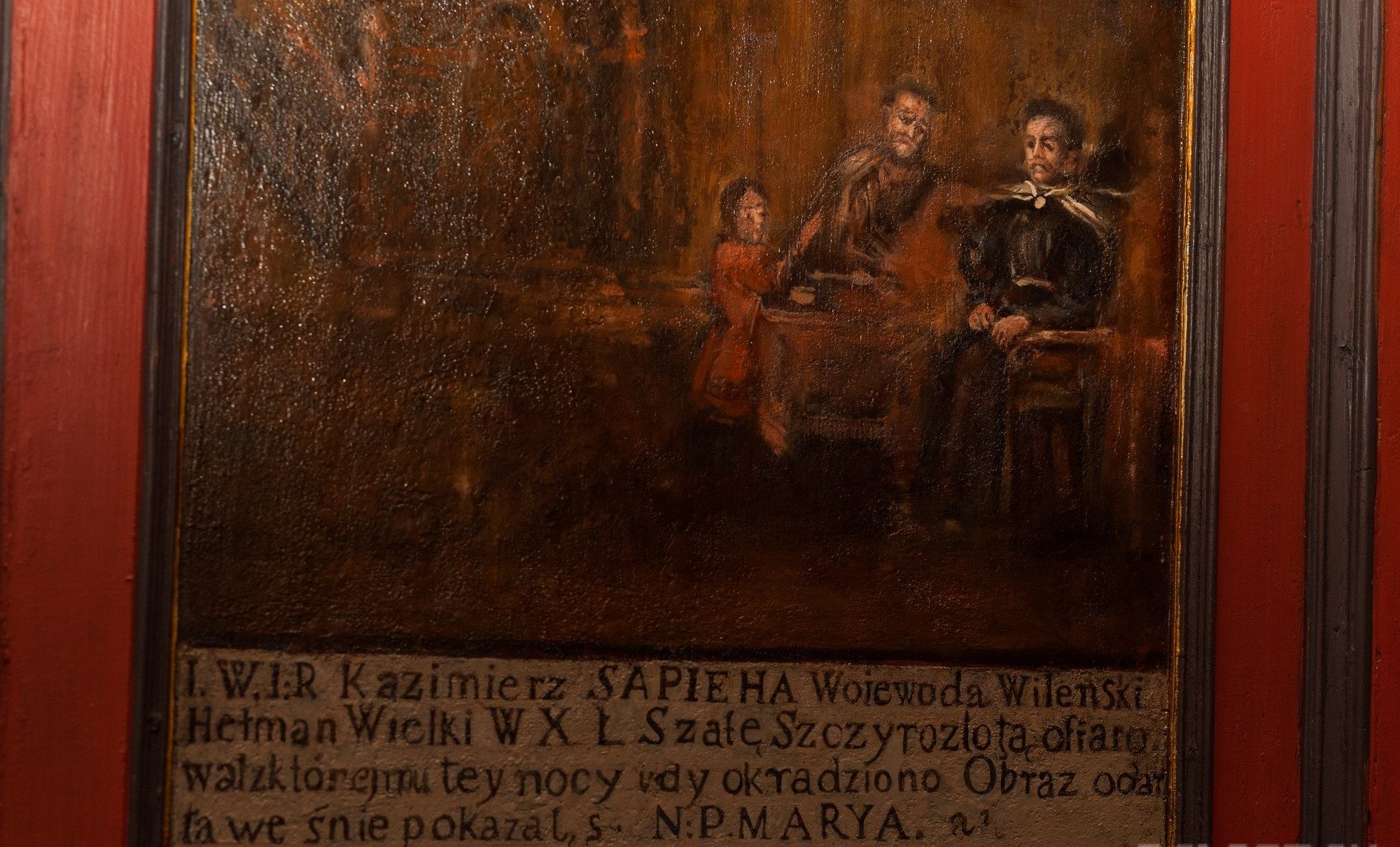 Гродненский историк разгадал загадку древних cкамей в Фарном костеле