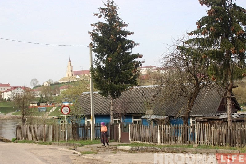 Посоветовали стать в очередь на жилье: телевидение рассказало о проблеме семьи, живущей на берегу Немана Посоветовали стать в очередь на жилье: телевидение рассказало о проблеме семьи, живущей на берегу Немана