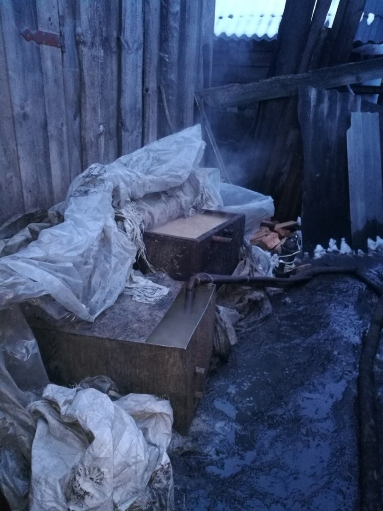 В Гродненской области уничтожили 2 тонны браги и ликвидировали мини-заводы по производству самогона В Гродненской области уничтожили 2 тонны браги и ликвидировали мини-заводы по производству самогона