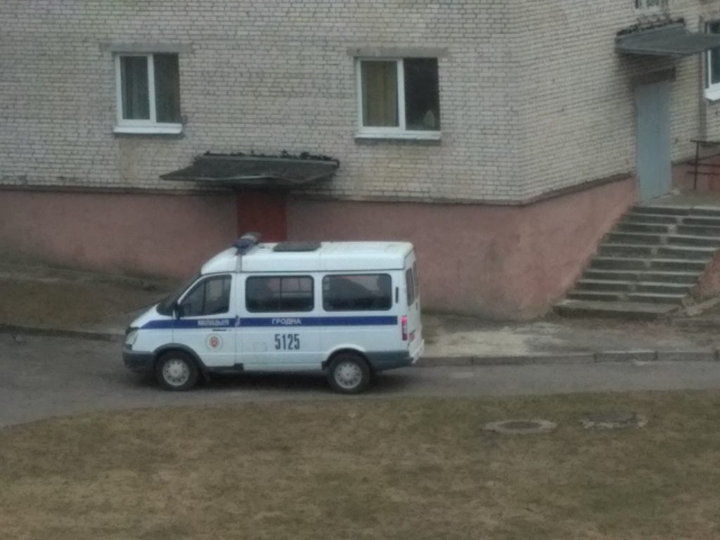 Несчастный случай в общежитии гродненского колледжа: учащаяся выпала из окна 