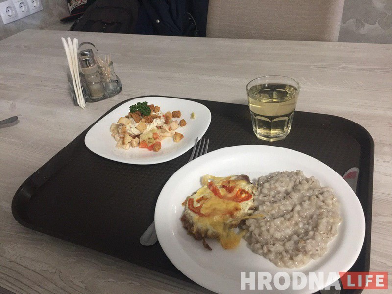 "Есть хочется не только в центре". Бистро с домашними обедами открыли на окраине Гродно