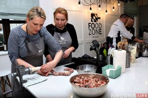 «Так понравилось, что вернулся с семьей». Поляков в Гродно привлекает гастротуризм «Так понравилось, что вернулся с семьей». Поляков в Гродно привлекает гастротуризм