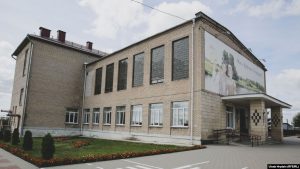 Пьяный студент разбил двери и окна на территории "Дома ребенка" в Гродно