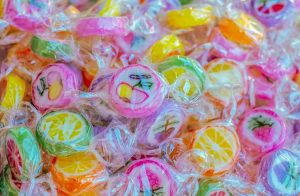 В Ошмянах продавали российские конфеты с кишечной палочкой