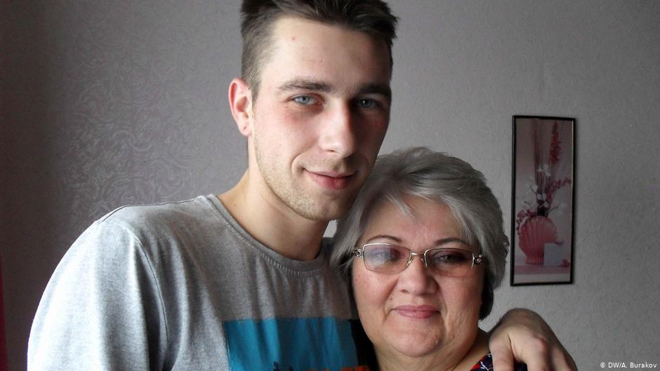 Осужденные на большие сроки за наркотики белорусы возвращаются домой 328