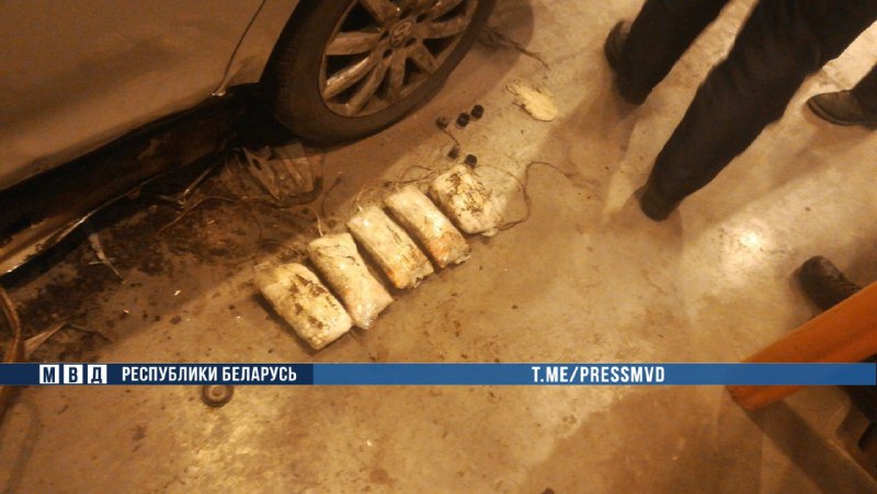 Арбітра міжнароднага класа па боксе затрымалі ў Гродзенскім раёне з шасцю кілаграмамі гераіну