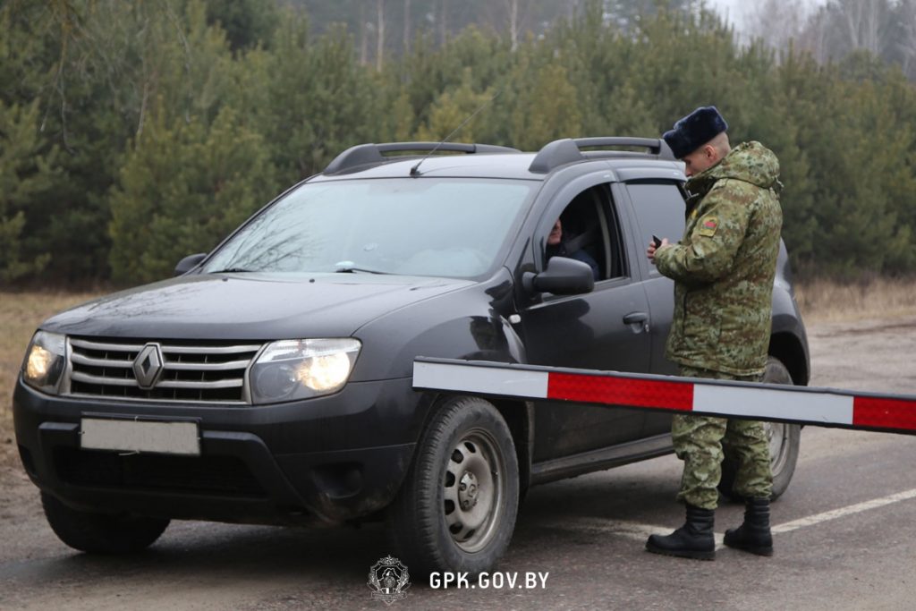 Четверо кубинцев пытались пересечь границу на такси. Не получилось Фота: gpk.gov.by, носіць ілюстрацыйны характар