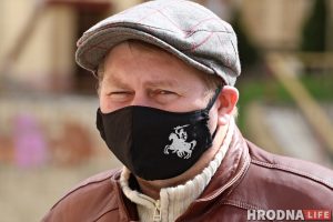 Антивирусная мода: какие маски носят гродненцы Антивирусная мода: какие маски носят гродненцы