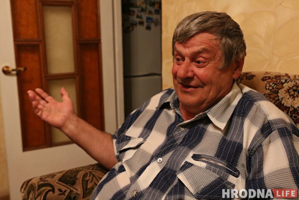«Соседи до сих пор шарахаются». Пара пенсионеров из Гродно рассказала, как пережила COVID-19