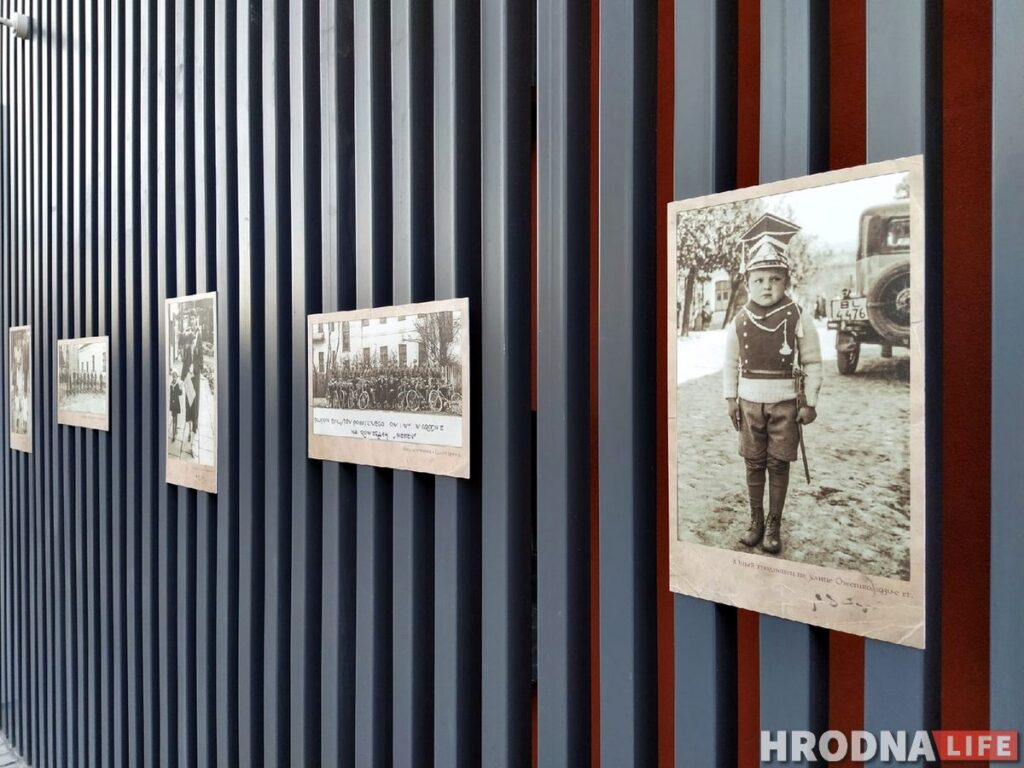На фасадзе "Kazzarma Mall" з'явіліся фатаграфіі гродзенцаў міжваеннага перыяду