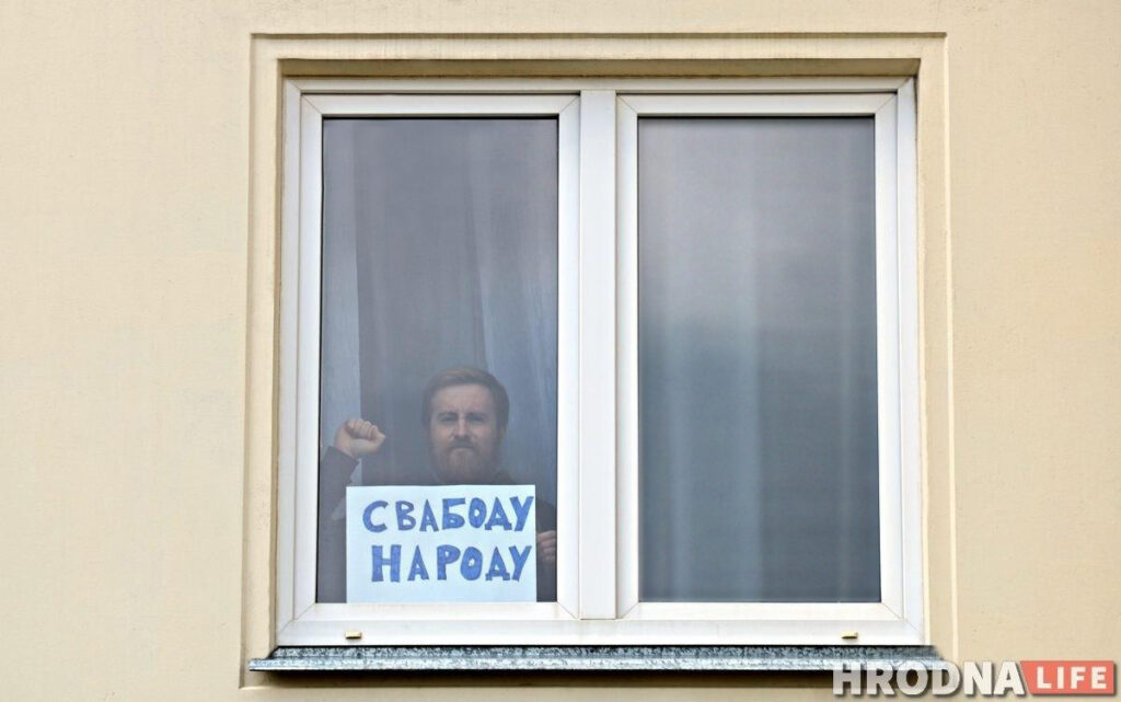 Мама и девушка политзаключённого Фурманова объявляют голодовку