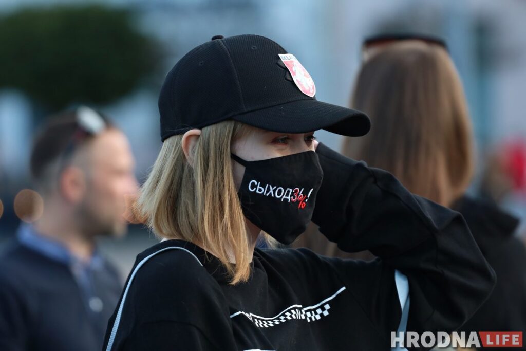 Смотрите, как в Гродно люди вышли на стихийную акцию протеста