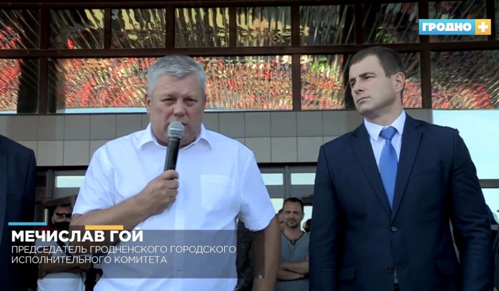 Мэр Гродно выходить на площадь не планирует, но попросил отпустить задержанных