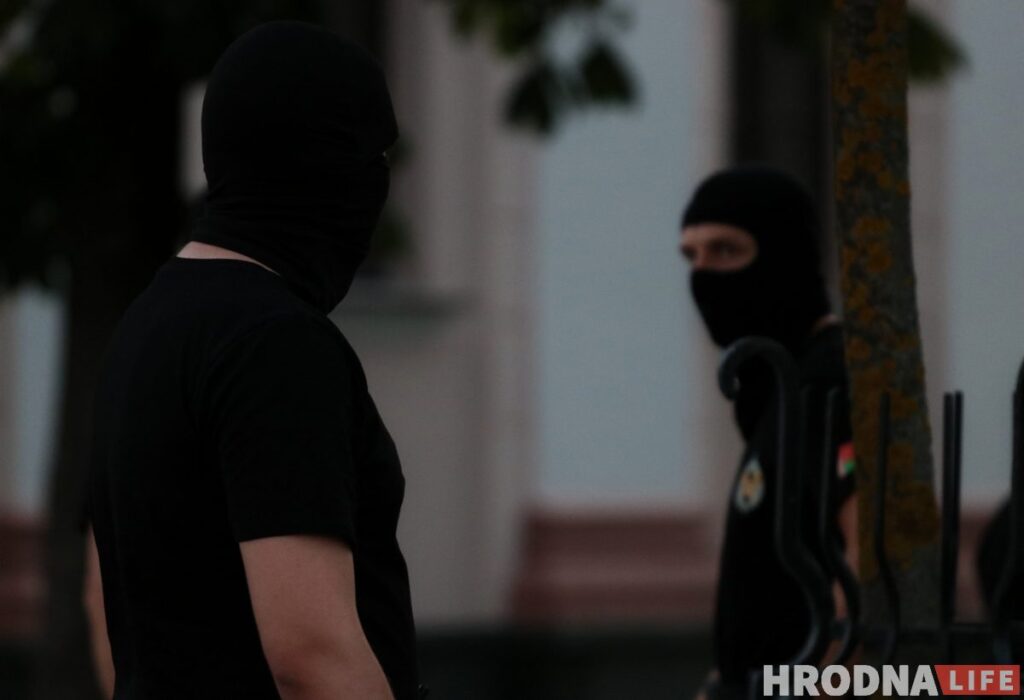 Медики: девушки, изнасилованные ОМОНом, в больницы Гродно не поступали