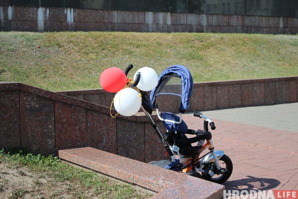 Могут ли родителей, которым угрожают СОП за участие в протестах, лишить детей? Объясняет специалист дети бчб протесты