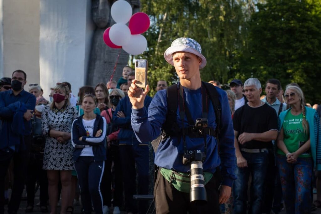 Журналисту Hrodna.life Руслану Кулевичу отказали в возбуждении уголовного дела по факту его телесных повреждений Журналисту Hrodna.life Руслану Кулевичу отказали в возбуждении уголовного дела по факту его телесных повреждений