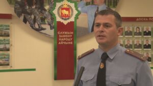 «Поехали дальше». Представитель УВД Гродно пришел на независимое радио, но ответил не на все вопросы