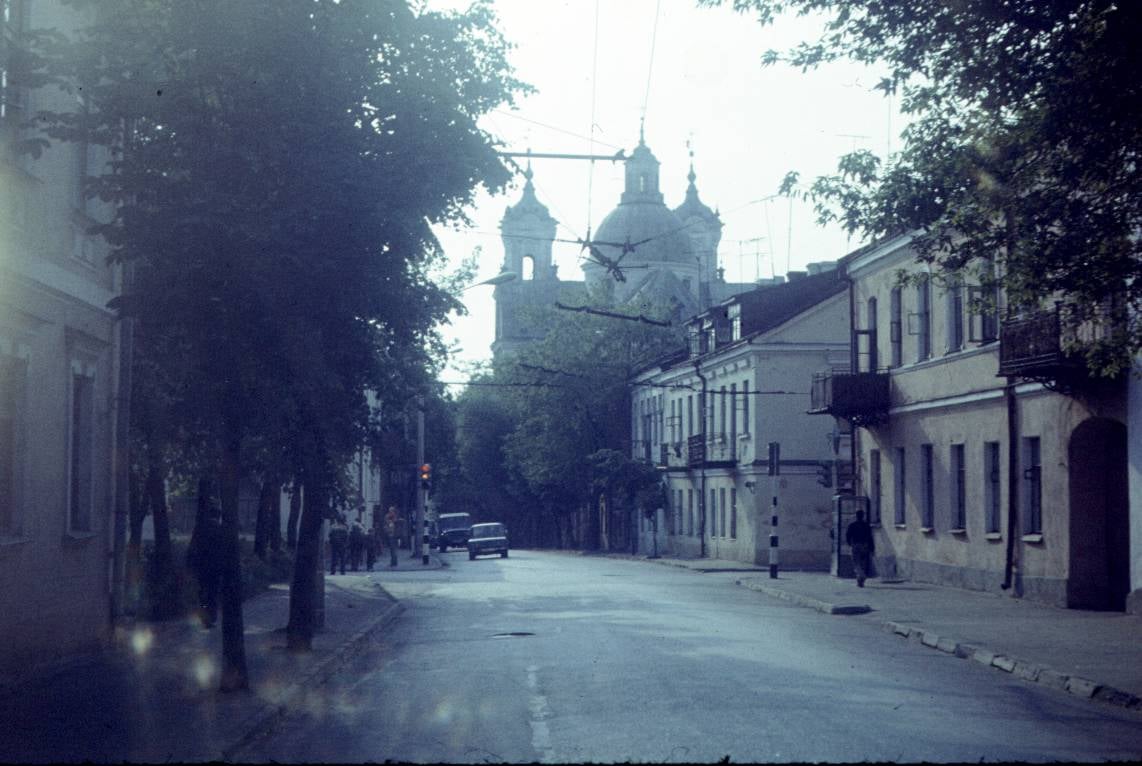 Цветной город: смотрите, как выглядел Гродно в 1980-х