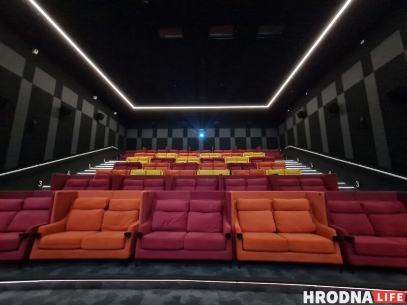 В «Triniti» открылся самый большой в Гродно кинотеатр: там 5 залов, магазин с комиксами и фотозоны