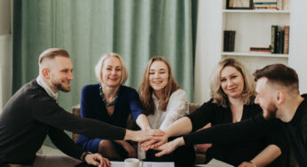 Переиграть судьбу помогут «Нити дружбы». В Гродно готовят патронатных воспитателей для подростков из детского дома