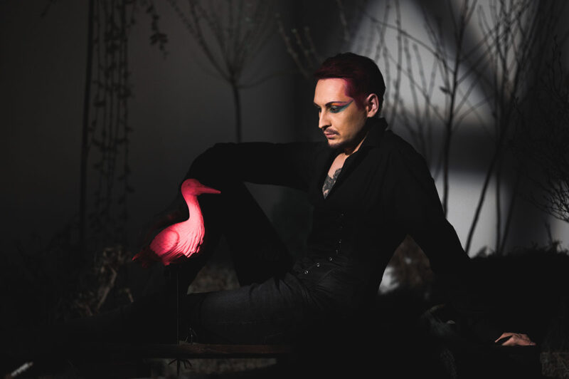 “Полная свобода творчества”. В Гродно открылась новая фотостудия-“конструктор” с живой фотозоной