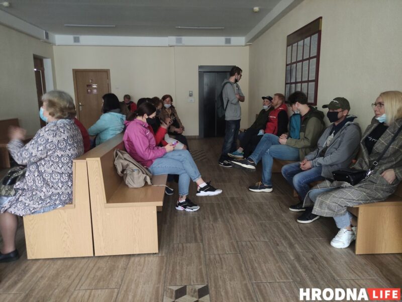 Гродненку с онкологией судят за сцепку. Ее дочь - в СИЗО по тому же делу Гродненку с онкологией судят за сцепку. Ее дочь - в СИЗО по тому же делу