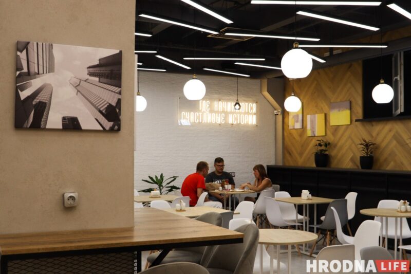 Завтраки до обеда и ужин со скидкой. Оцените 4 концепции общепита в новом заведении в центре Гродно