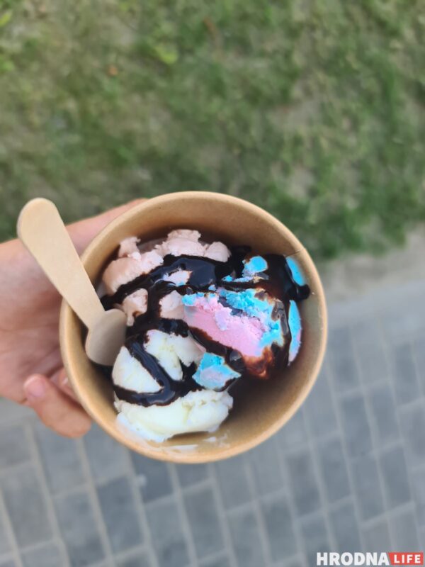 мороженое в центре Гродно, на вес, Strada
