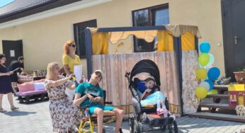 «Мы как большая семья с кучей родственников». Паллиативный центр детского хосписа отметил день рождения