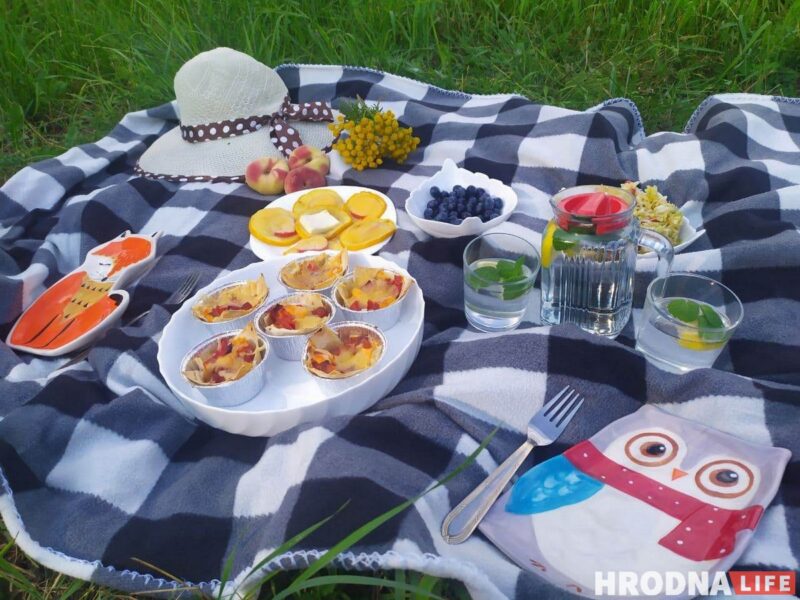 В выходные - на пикник: готовим корзинки из лаваша, слоёные кабачки и лимонад