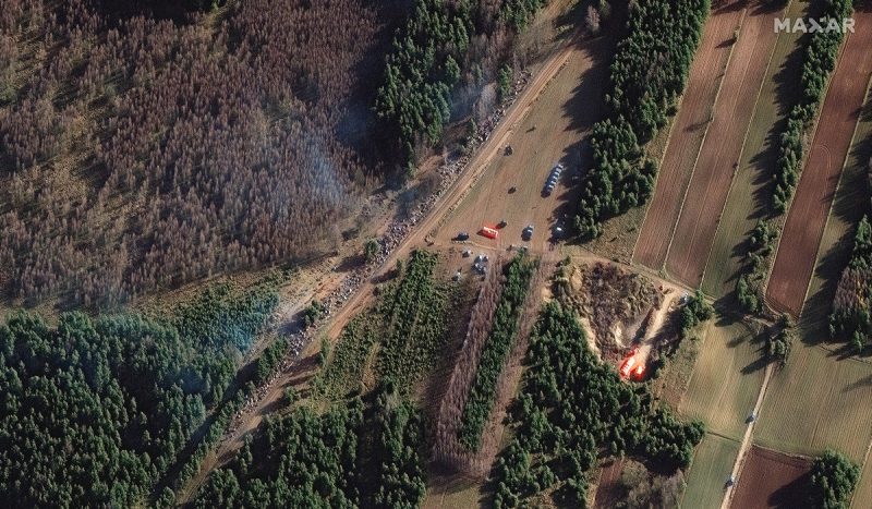 Некоторые пришли пешком, визы просрочены, понимают, что их используют. Что рассказали мигранты из лагеря под Гродно