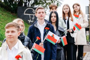 "Это дискриминация по национальному признаку". Что родители и деятели польского меньшинства говорят о русификации школ в Гродно и Волковыске