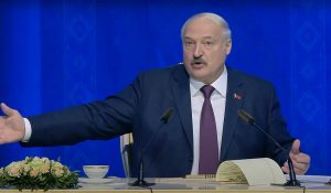 Лукашенко предложил обменять Почобута на Латушко и "всю группу", а Борис назвал "своей" Лукашенко выступает