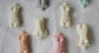 Из кокосового воска, с деревянным фитилем и разными ароматами. Какие handmade-свечи продают гродненки в Instagram