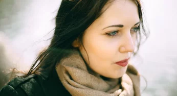 Гродненские сандали, разливное вино и лето в деревне: в поисках осколков хрусталя в книге Дарьи Трайден «Крыштальная ноч»